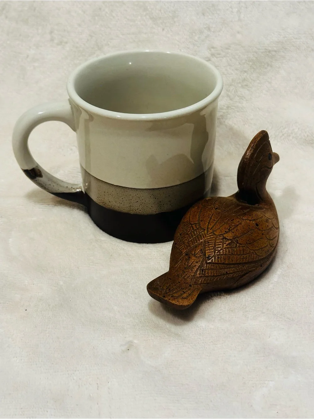 Hand Carved Wooden Duck Figurine Folk Art Cabin Lodge Decor Rustic Bird Vtg Mug